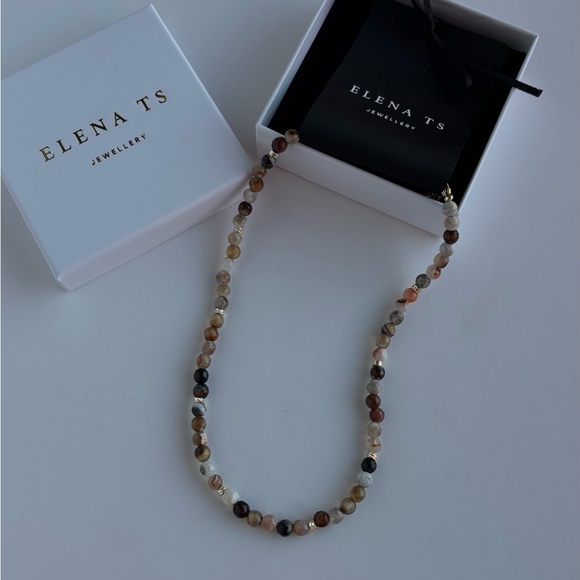 801 Multicolor Beaded Necklace - Picture 5 of 5